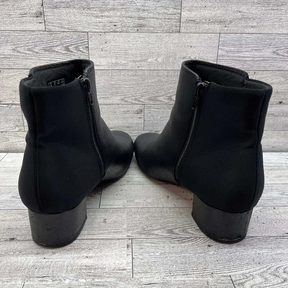 Clarks Chartli Valley Black‎ Leather Block Heel Bootie Women Size 8.5M